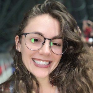 Meet your Posher, Vanessa